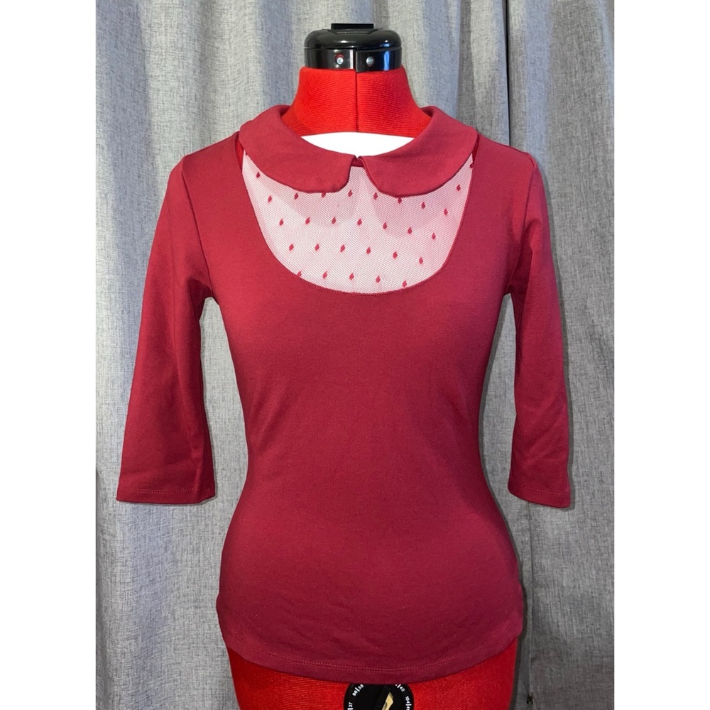 Unique Vintage cranberry red Swiss Dot Peter Pan collar 3/4 sleeve XS 2 pin-up